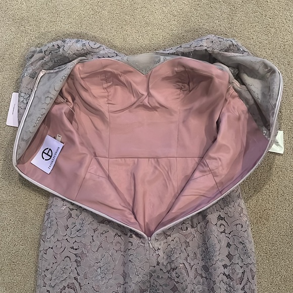 JS Collections Lavender Lace Dress. Size 4. - Picture 8 of 9